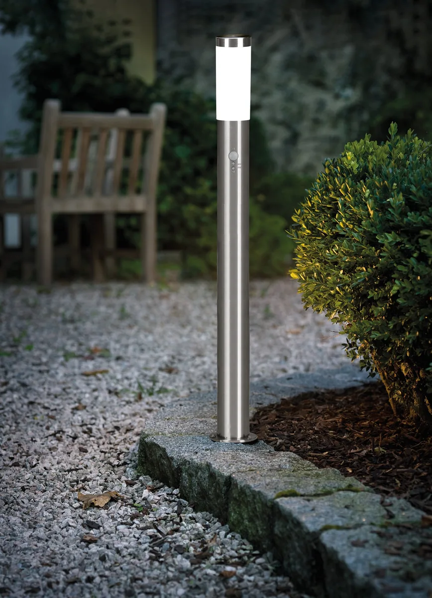 Eglo HELSINKI path light