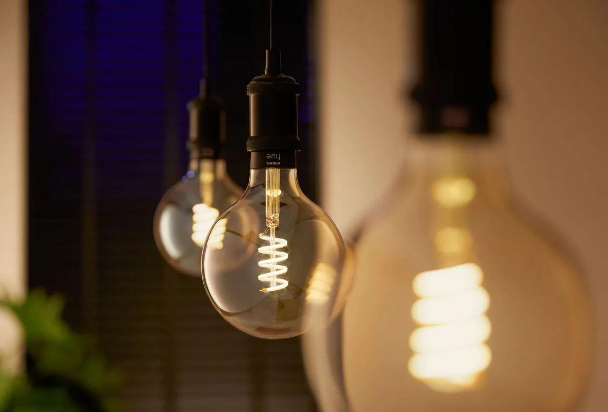 Signify Hue Globe G240 E26 Filament LED Bulb White Ambiance
