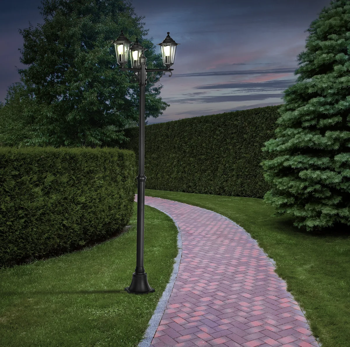 Eglo LATERNA 4 path light