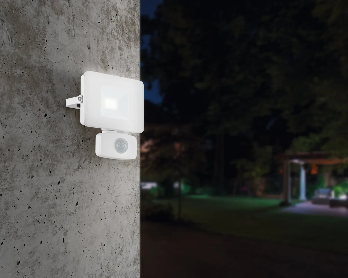 Eglo FAEDO 3 flood light