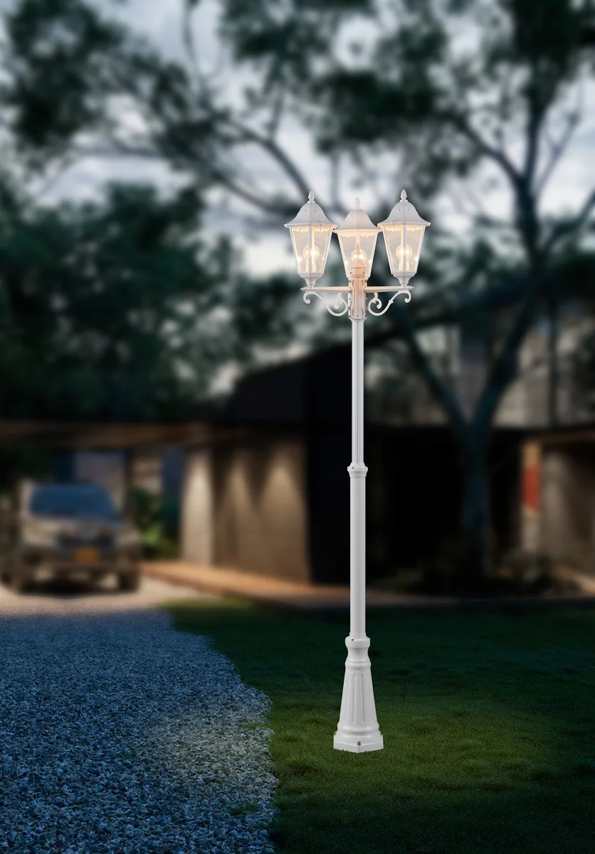 Eglo NAVEDO path light