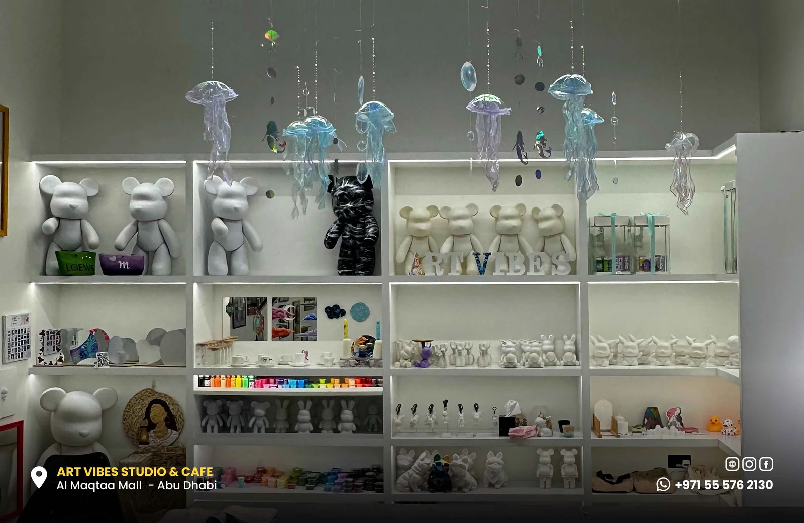 ART VIBES STUDIO & CAFE - AUH - 4
